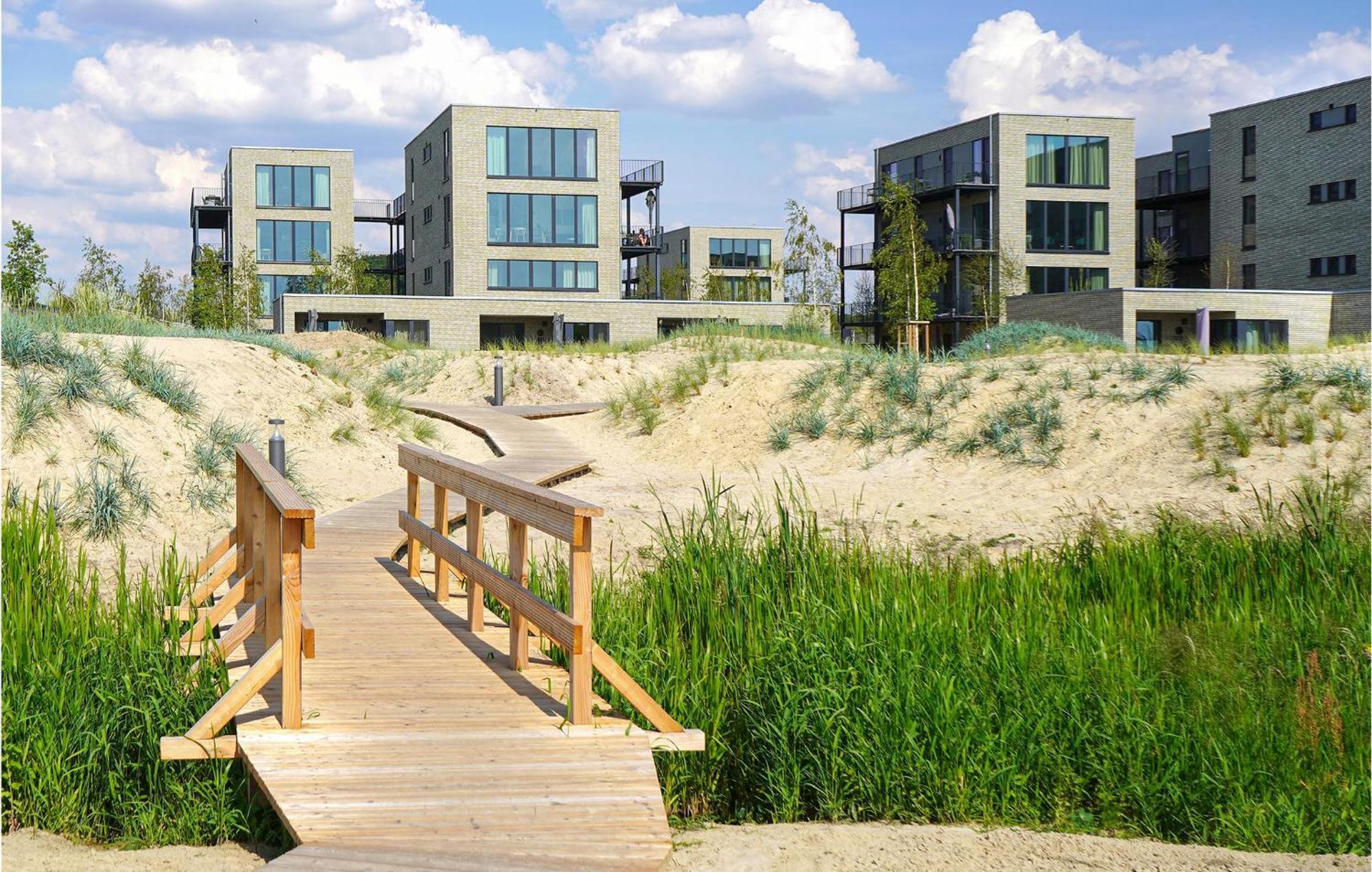 Nice Home In Lembruch-Duemmer See With Sauna Экстерьер фото